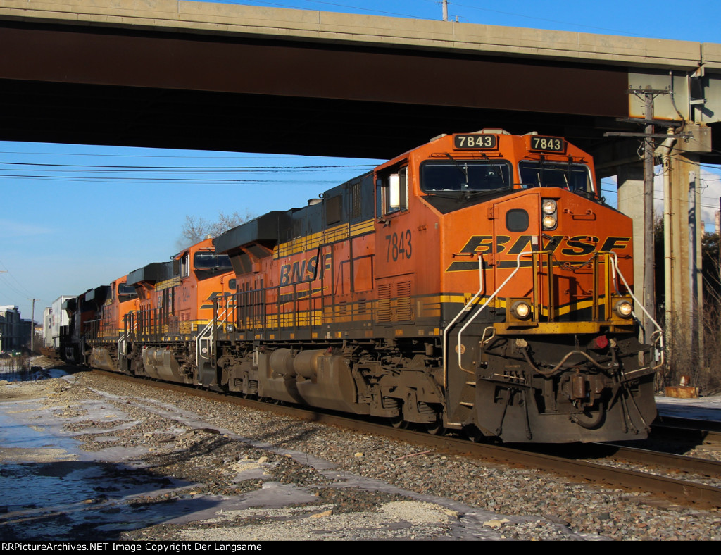 BNSF 7843